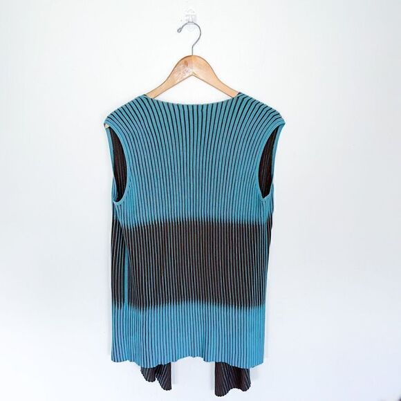 Lafayette 148 New York Bicolor Blue and Grey Pleat-Stitches Drape Front Sleevele - Picture 3 of 5